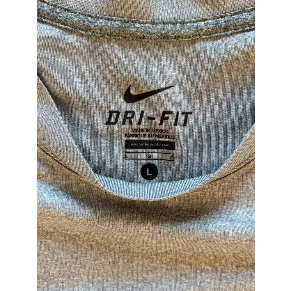 Nike Dri-FIT Long Sleeve Athletic Shirt Gray Mens Large Performance Training Tee